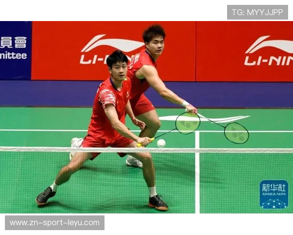 羽毛球男双加快节奏控制优势——如何在比赛中占据主导地位
